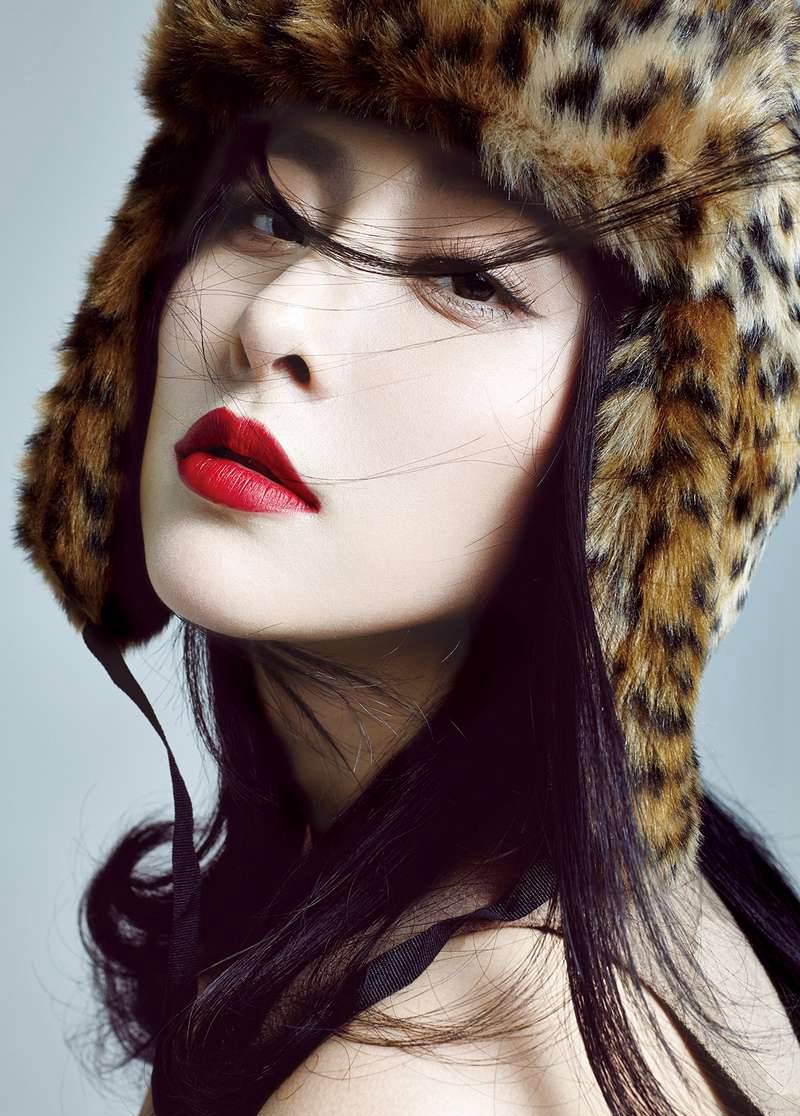 中国内地陕西西安影视女演员歌手贾青高冷写真图片性感至极图片