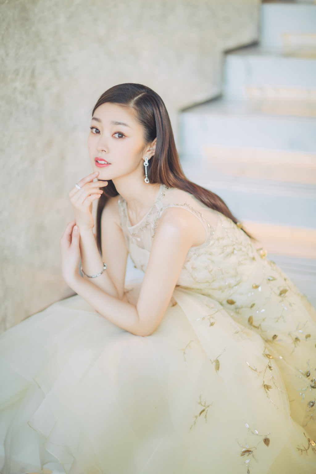 鹿晗T恤高清活动图片图片
