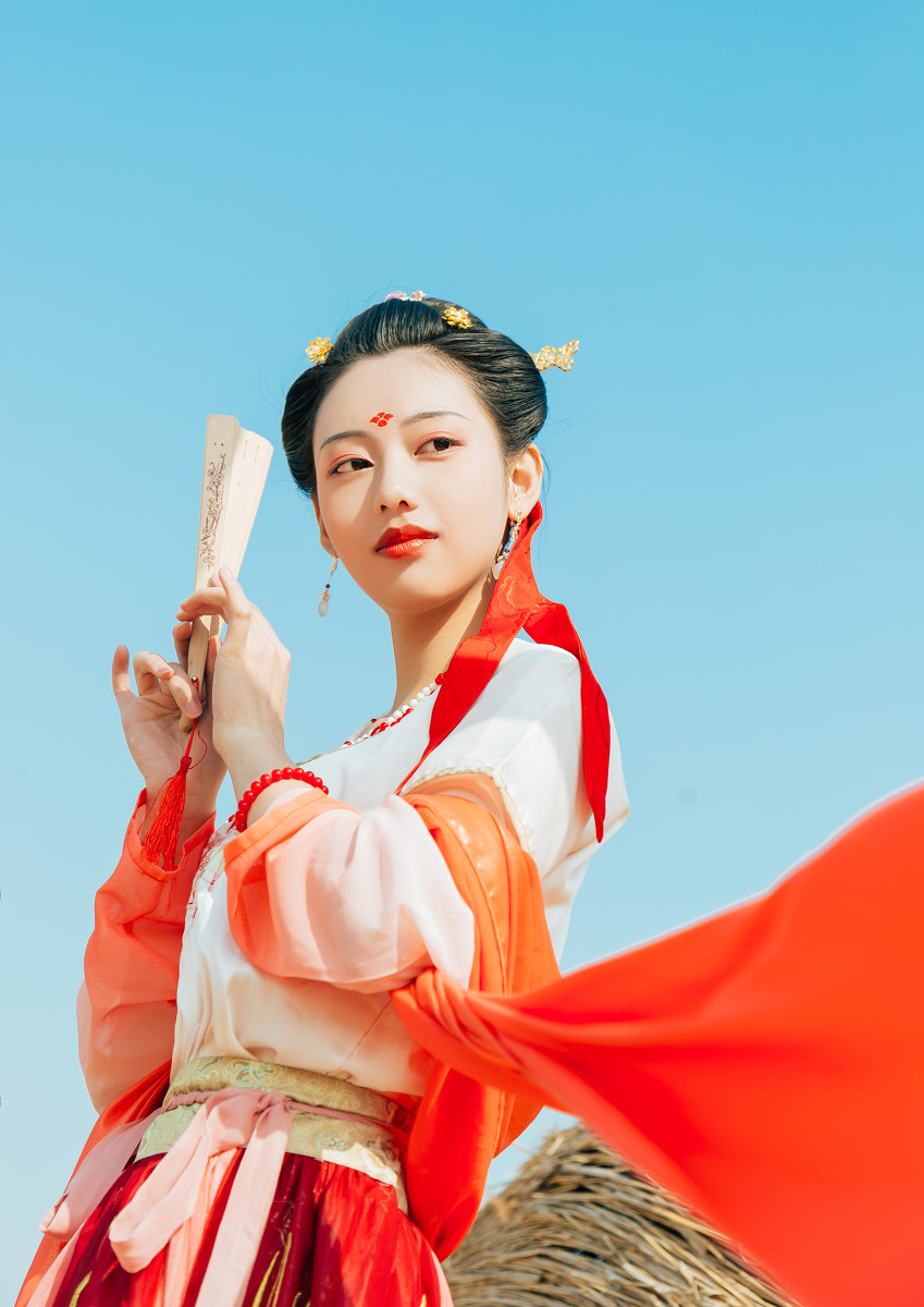 性感美女高兮妍抚媚诱惑迷人写真图片合集(一)图片