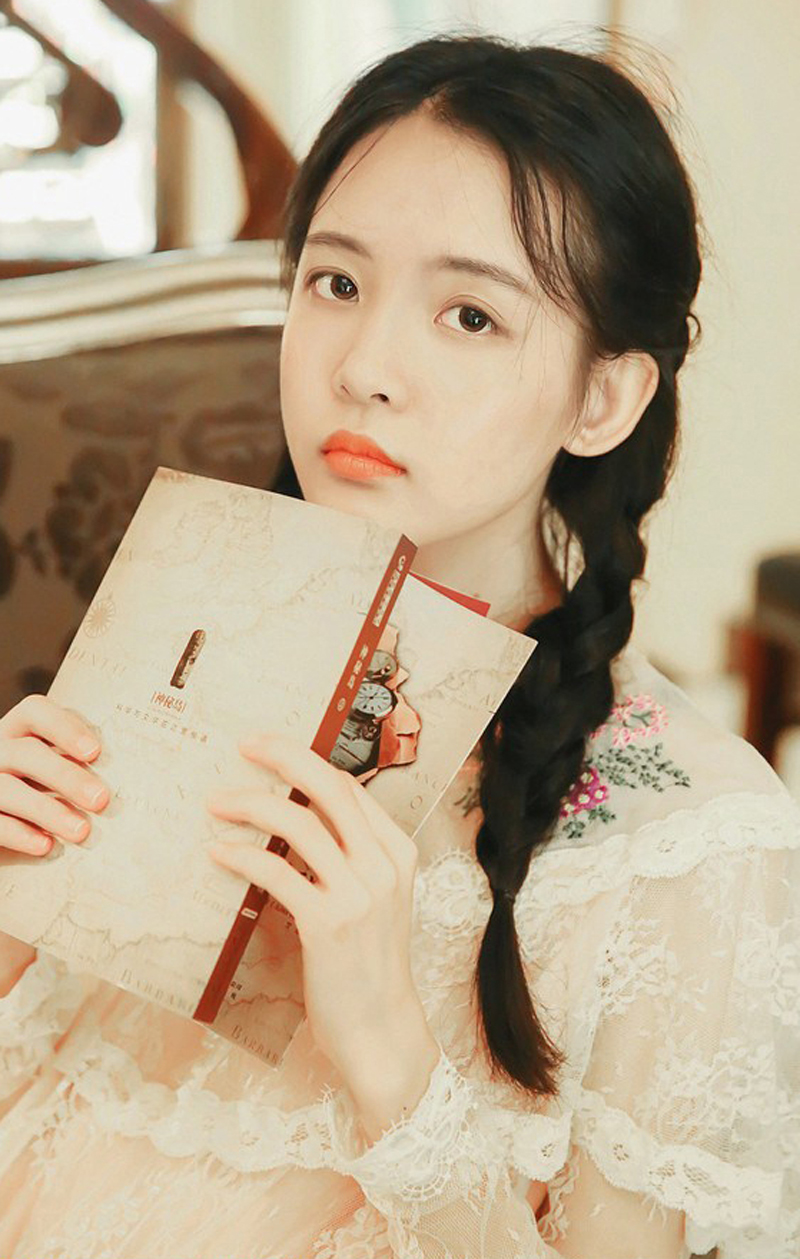 高清内地美女90后楚楚动人清纯自拍图片图片
