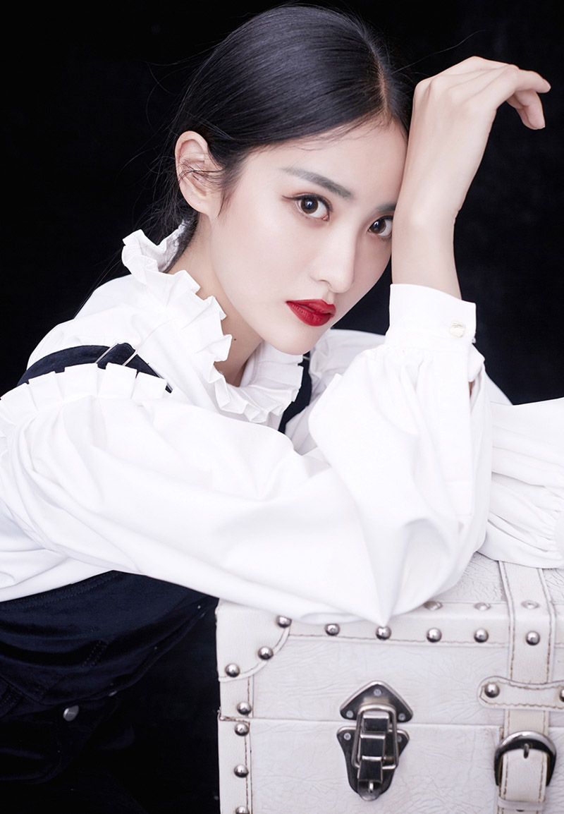 高清中国内地北京女演员赖雨濛优雅迷人写真图片图片