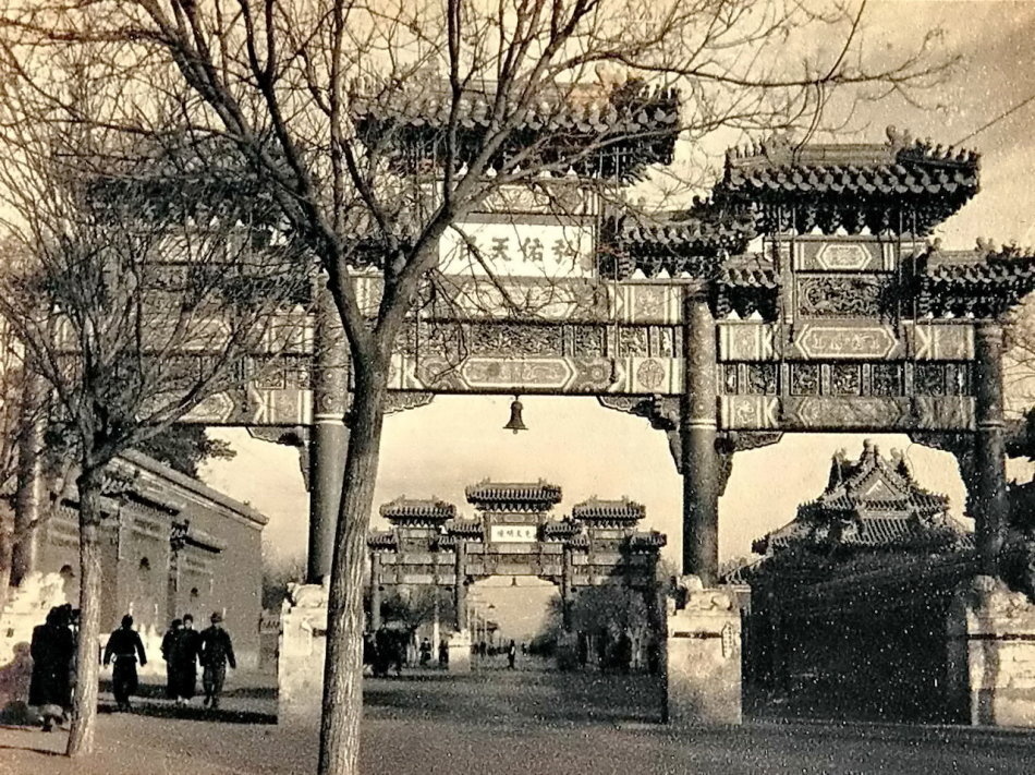 诸葛亮图片  郑少秋版诸葛亮图片图片