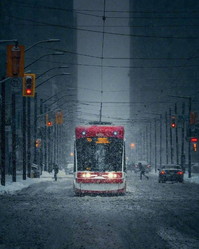 冯若绮清新雪景写真图片图片