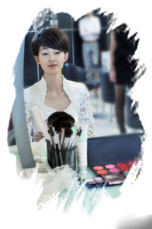 王丽坤优雅恬静时尚杂志写真图片图片