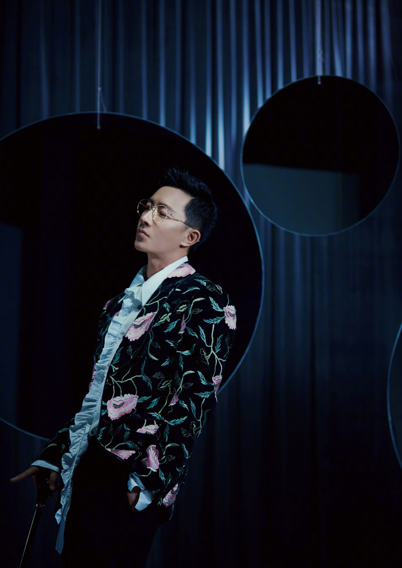韩庚复古风魅力型男时尚杂志写真图片图片