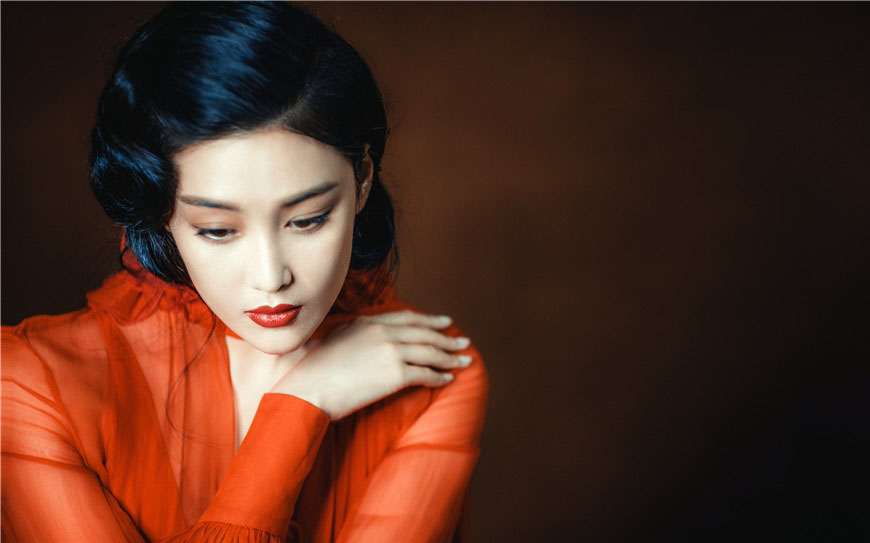 高清中国内地女演张馨予优雅气质性感写真图片桌面壁纸图片