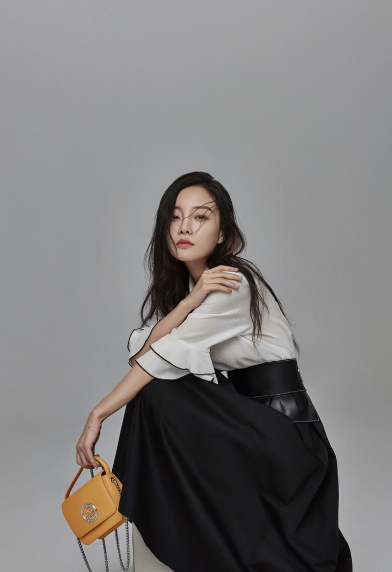 贾乃亮李小璐甜馨一家三口庆生写真大片图片