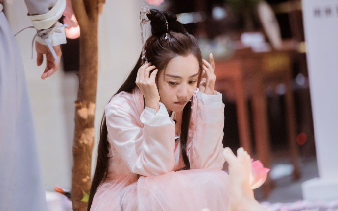 高清中国内地云南保山女演员杨蓉秋日写真高清图片图片 高清中国内地云南保山女演员杨蓉秋日写真高清图片图片
