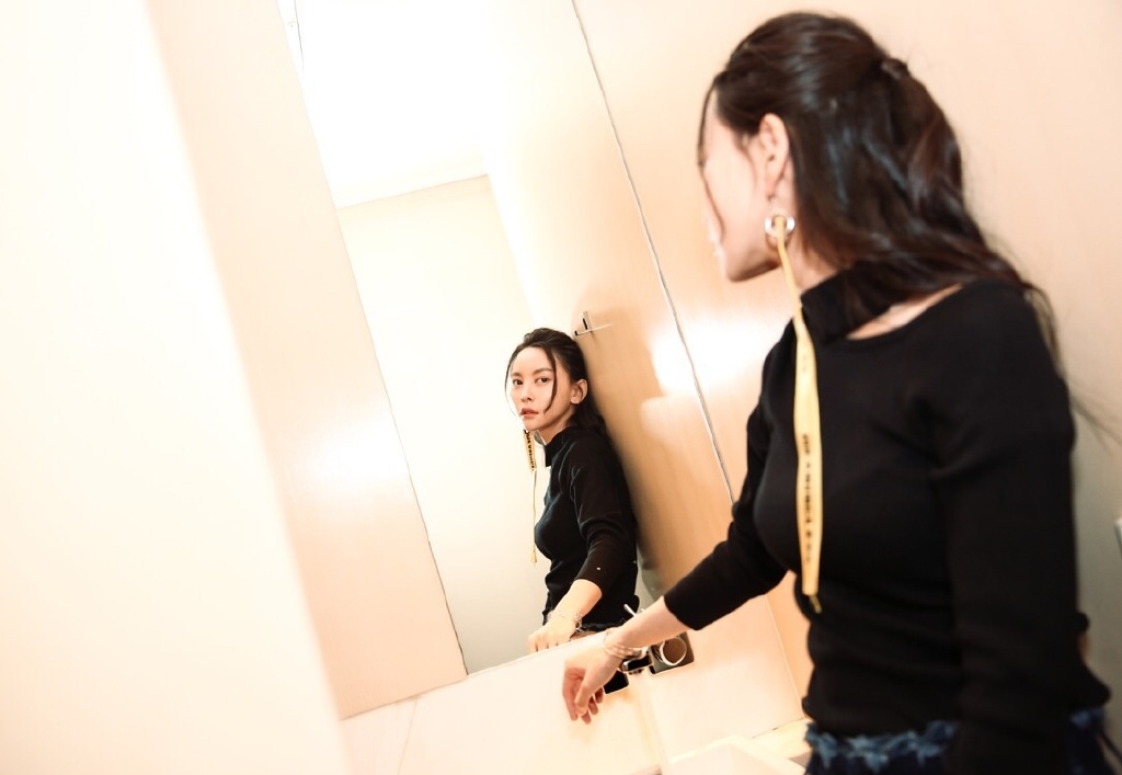 高清女星于文文野性性感图片图片
