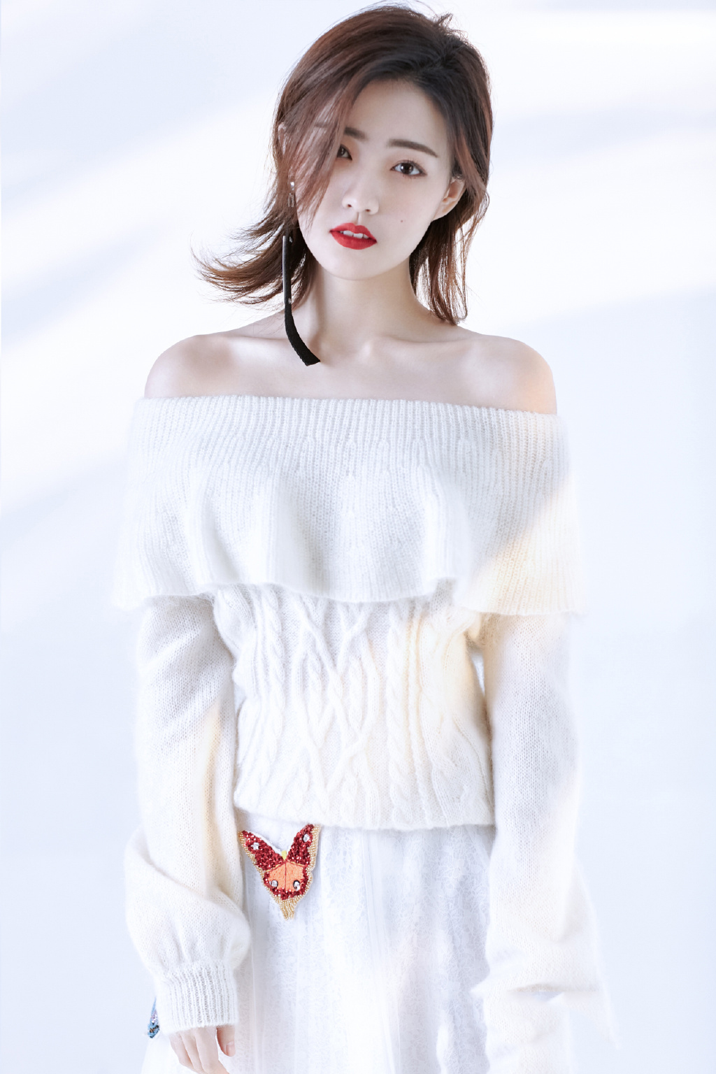 中国内地内蒙古呼和浩特女演员徐璐性感牛仔连体装时尚写真高清图片图片