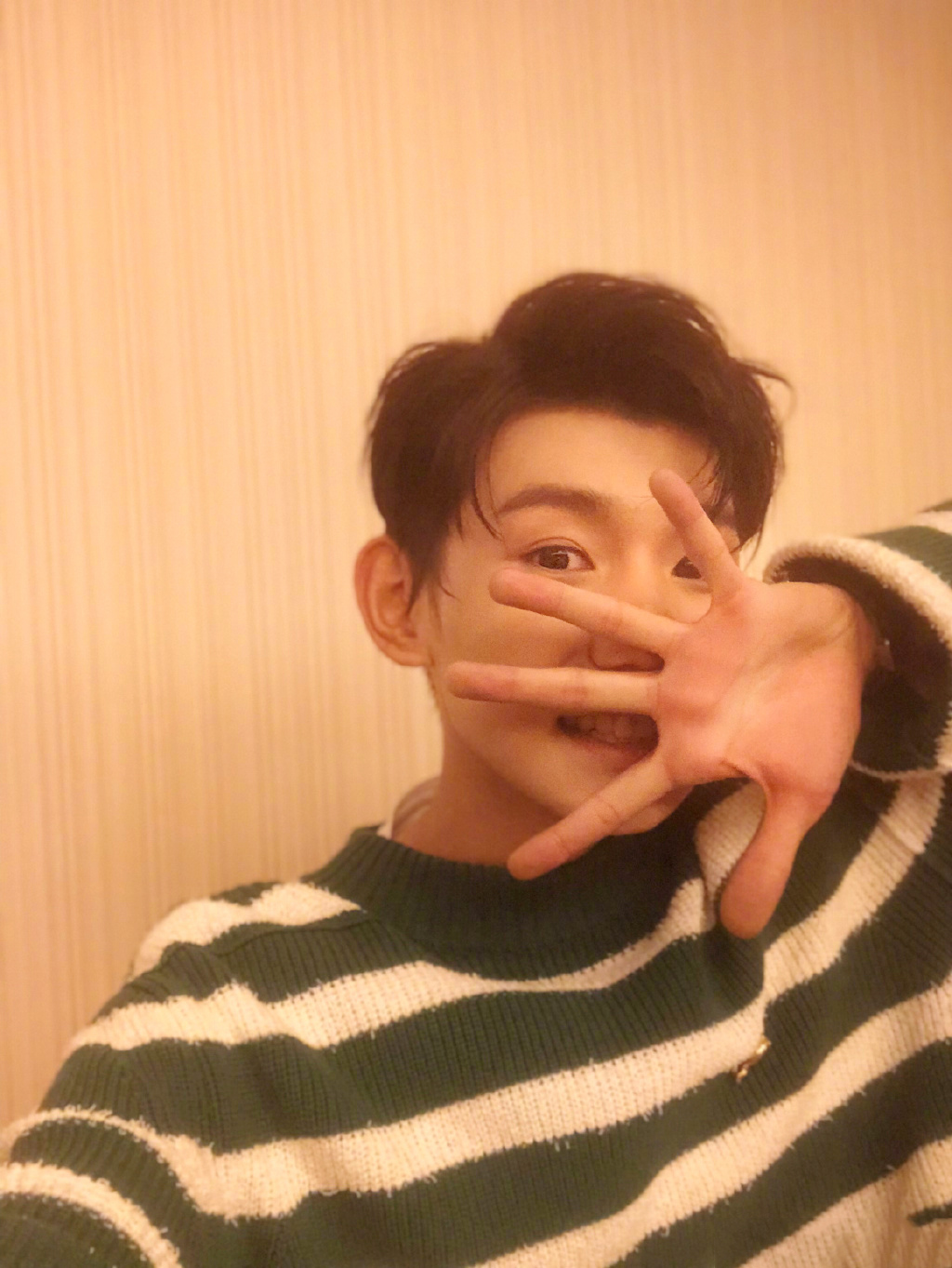 TFBOYS王源十六岁生日会图片图片