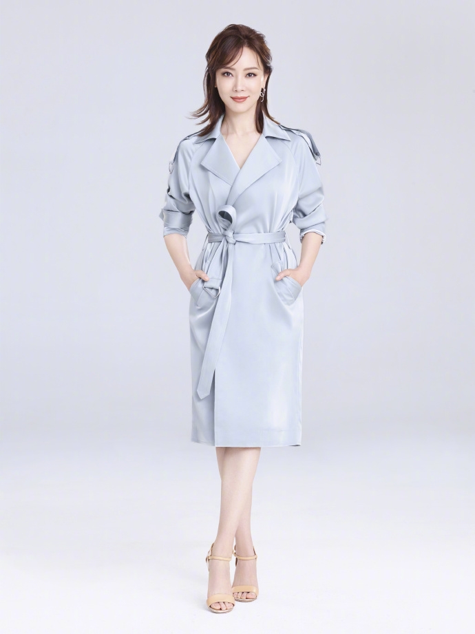 中国影视湖北黄石女演员性感红唇陈数彰显高贵冷艳图片