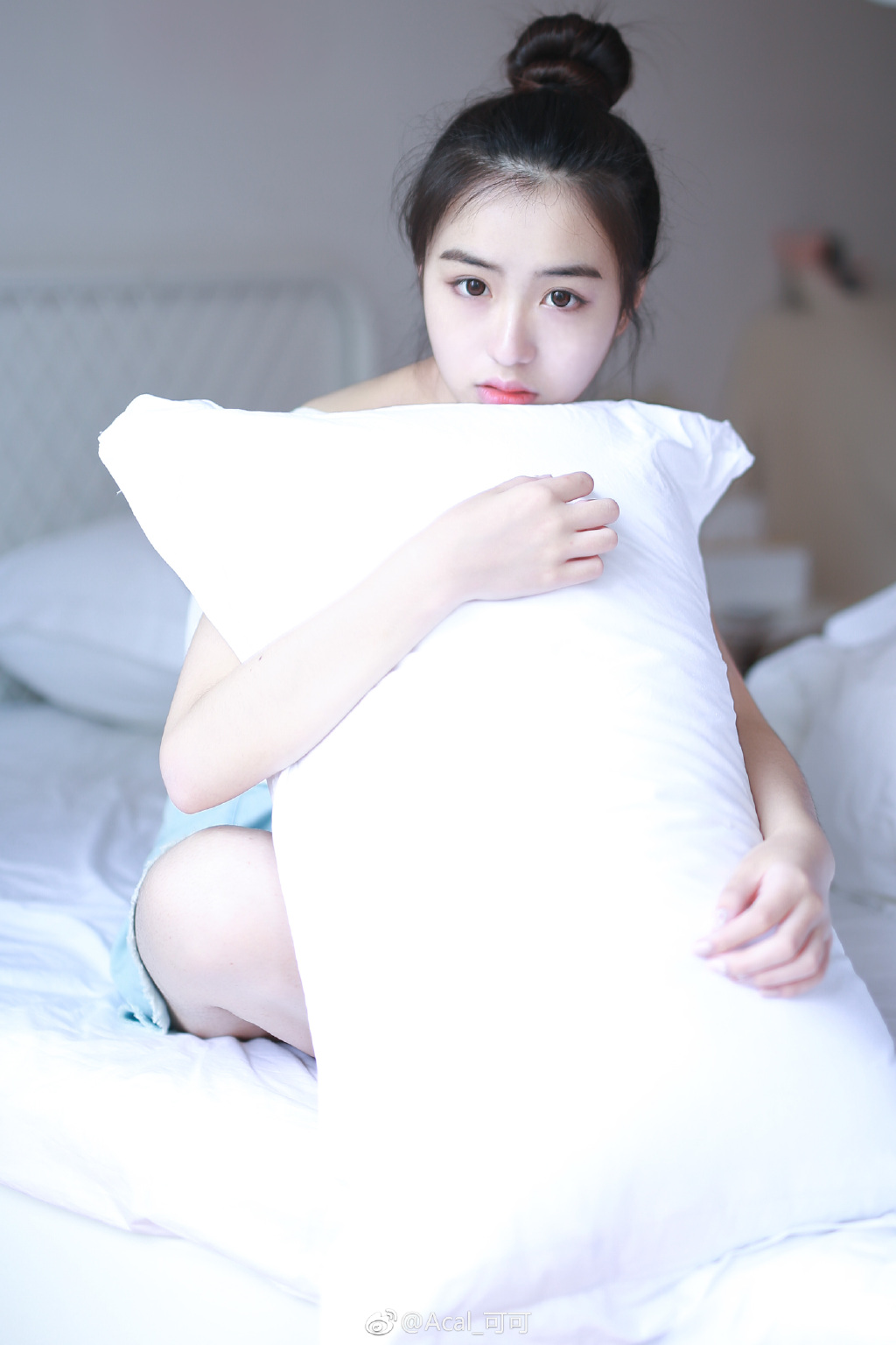蕾丝女神图片 性感蕾丝美女生活照 蕾丝美女写真图片