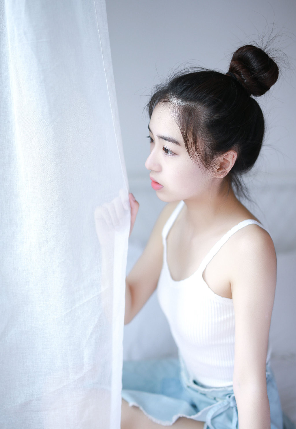 蕾丝女神图片 性感蕾丝美女生活照 蕾丝美女写真图片