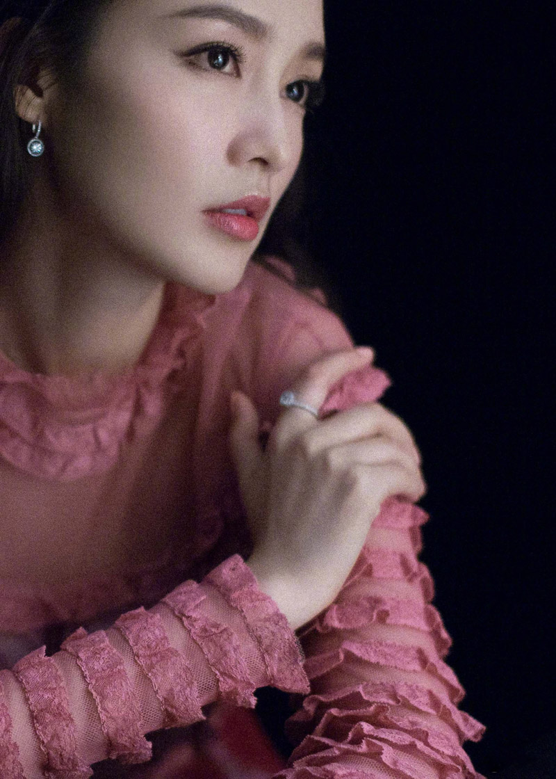 李沁优雅迷人魅力写真高清图片图片