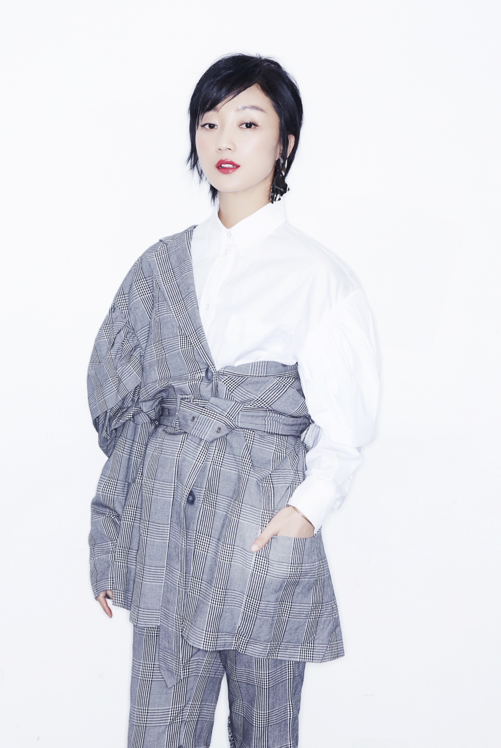 美女张瑶图片