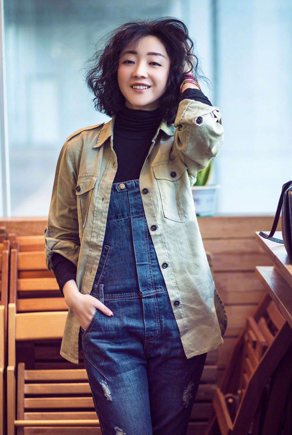 美女张瑶图片