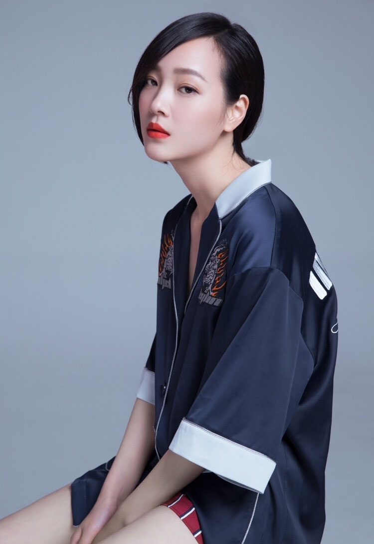 何杜娟图片