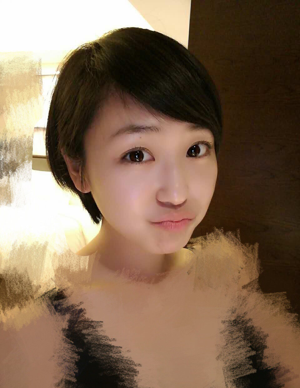 王思思红唇妩媚写真图片  王思思图片图片