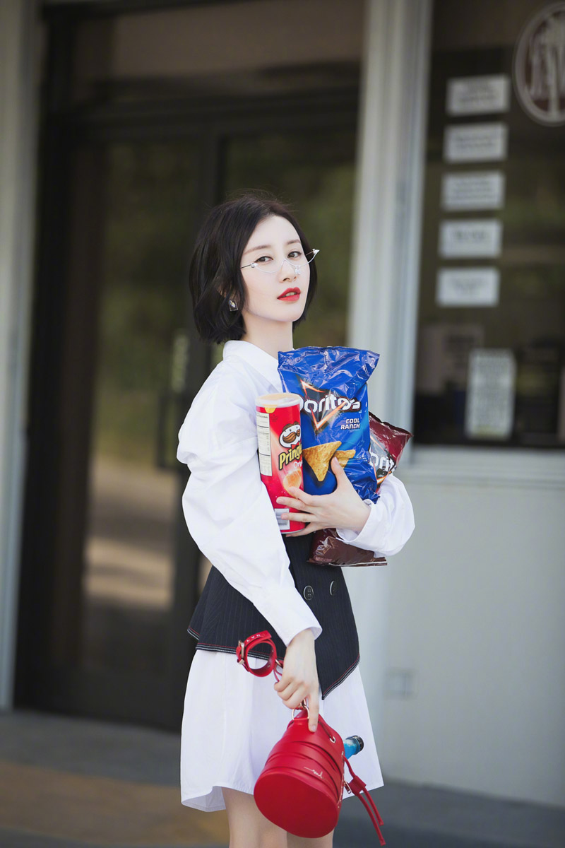 舒畅图片