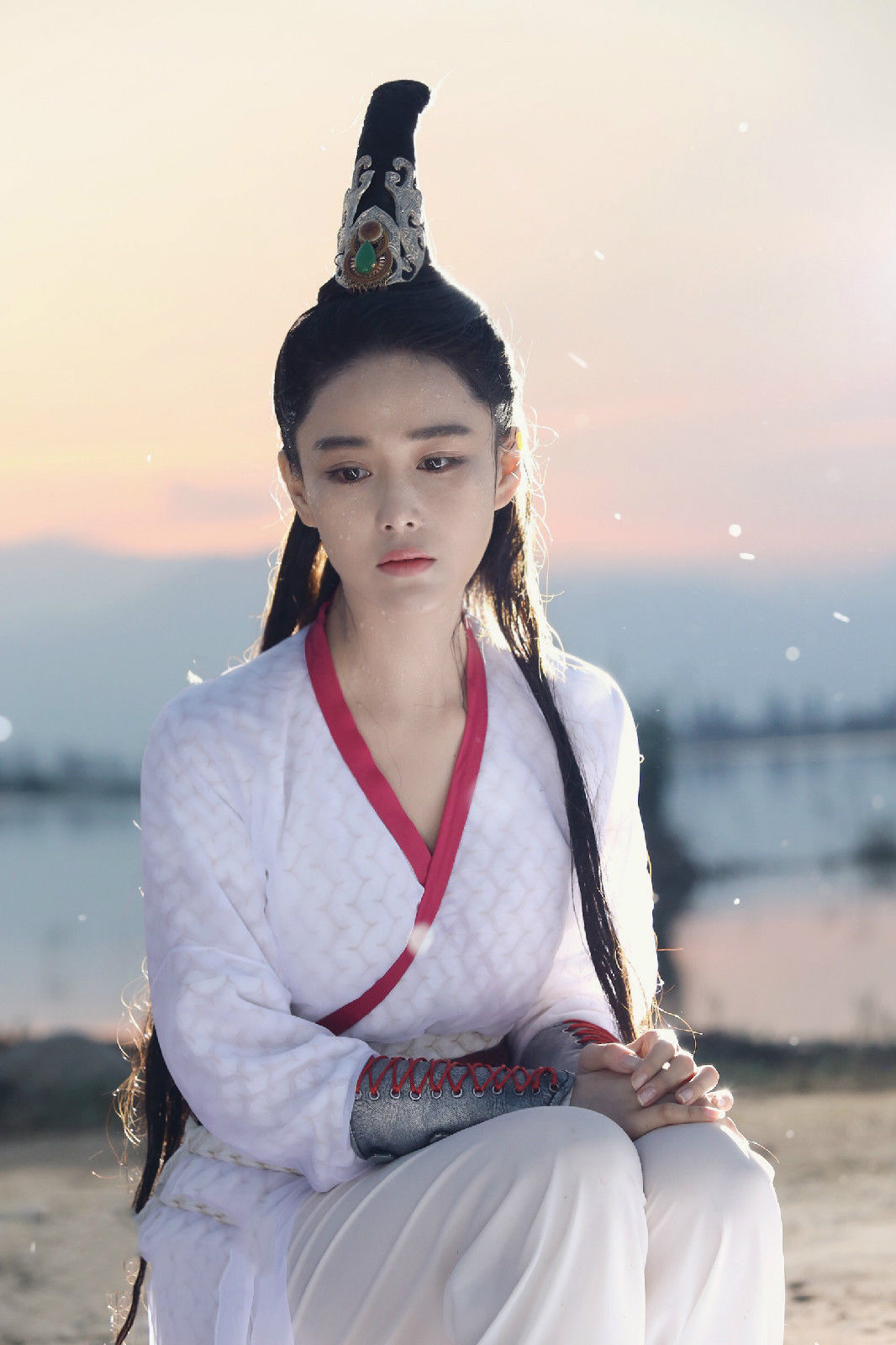 高清中国内地女演张馨予优雅气质性感写真图片桌面壁纸图片
