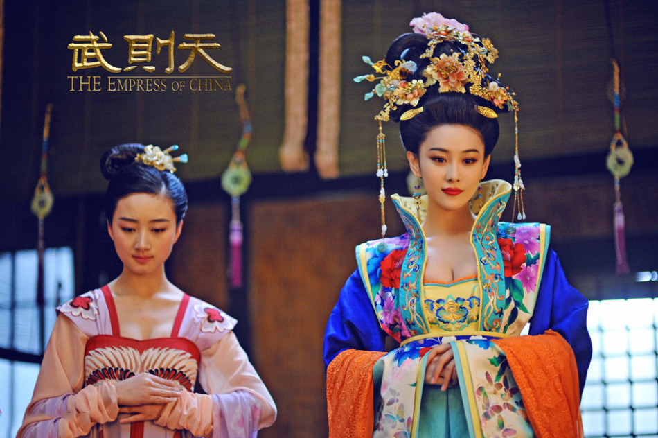 张馨予侠骨柔情古风写真图片图片