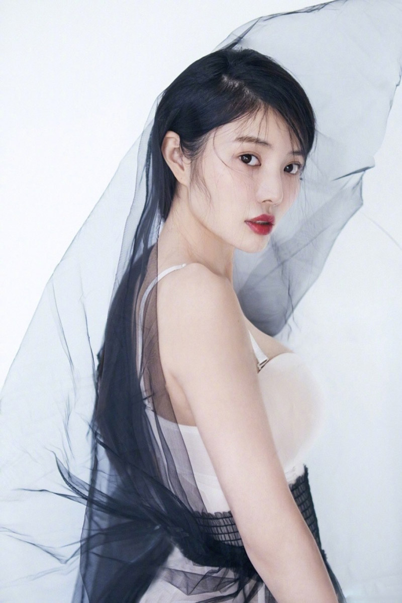 美女演员徐冬冬性感迷人时尚写真图片图片 美女演员徐冬冬性感迷人时尚写真图片图片