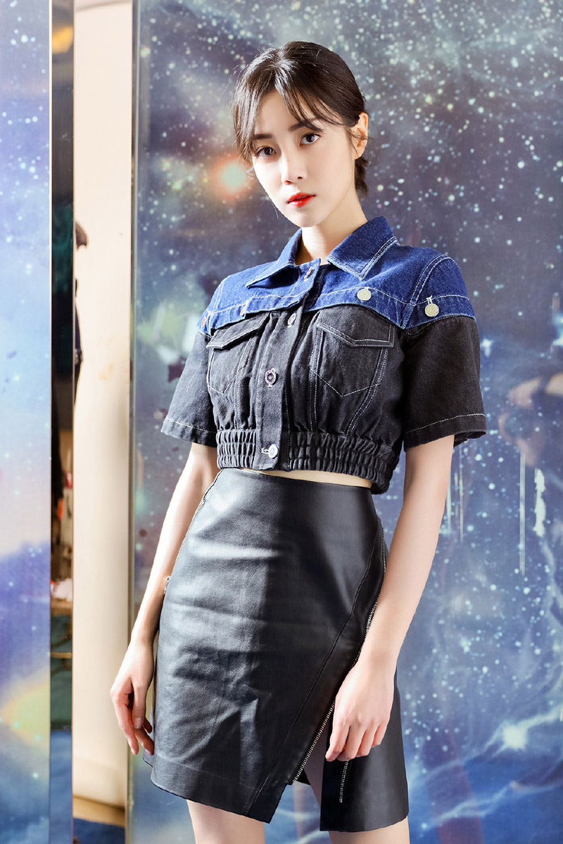 李溪芮图片