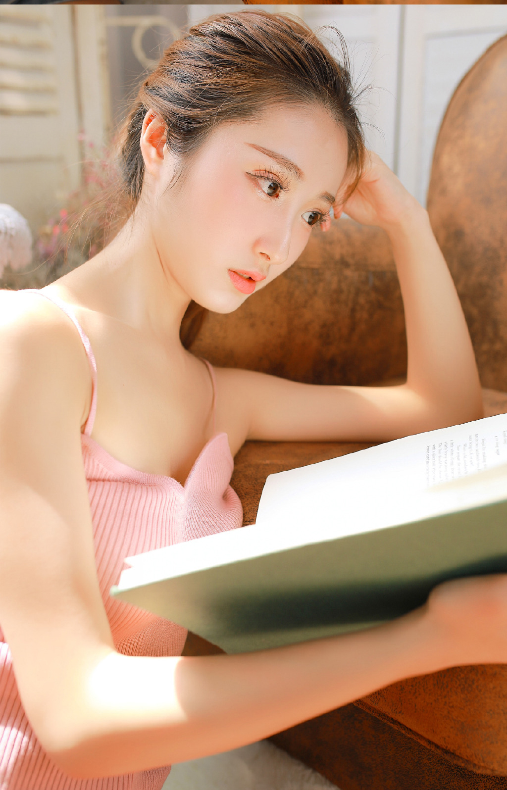 高清台湾女演员陈语安《男人装》性感魅惑写真图片陈语安图片图片
