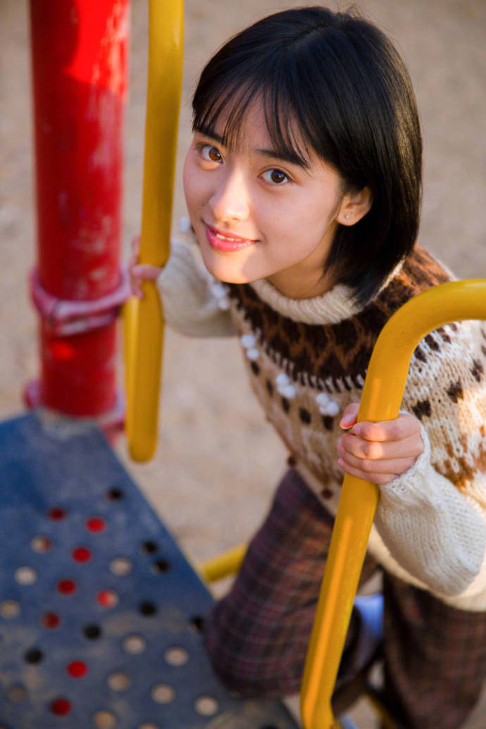 高清美女沈月写真图片图片