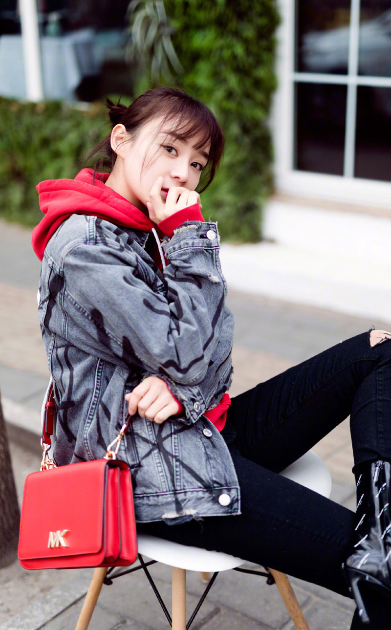 马甲线女王袁姗姗时尚性感写真图片超赞身材图片