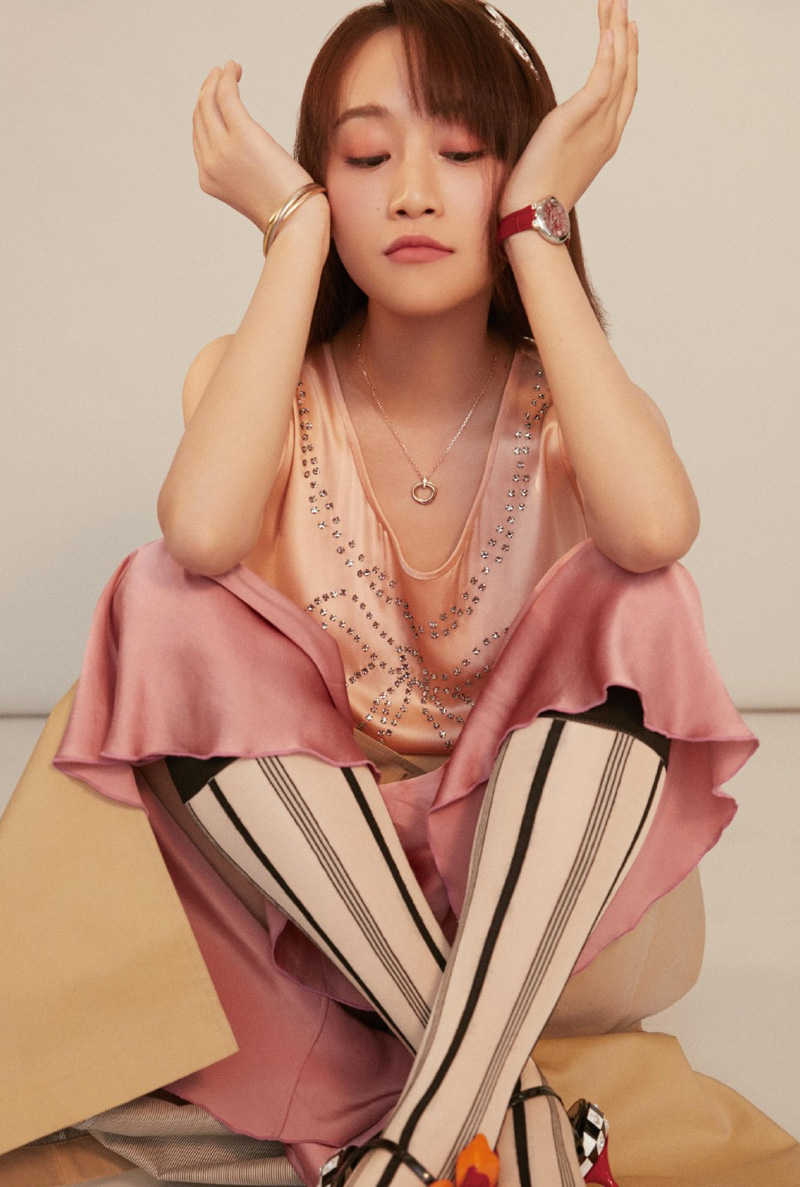 高清中国内地影视上海女演员蓝盈莹最新个性养眼时尚写真图片图片