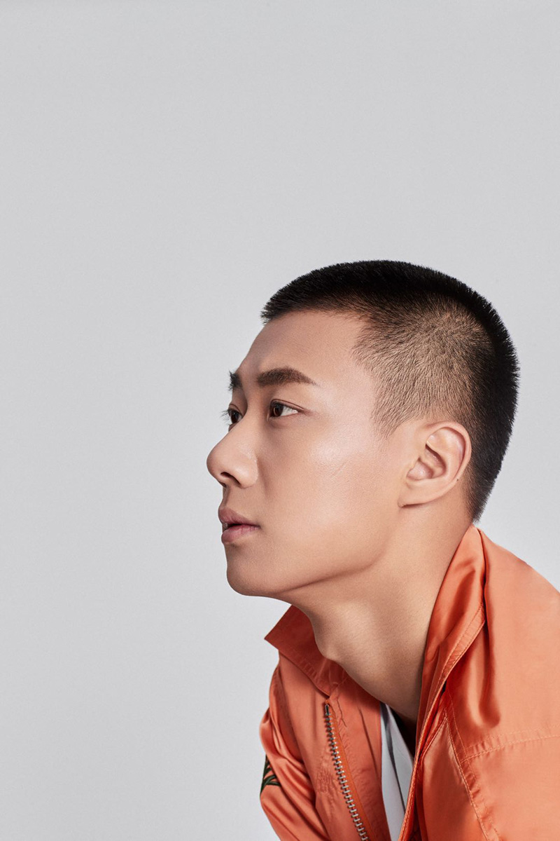 高至霆《致我们单纯的小美好》校服剧照图片图片