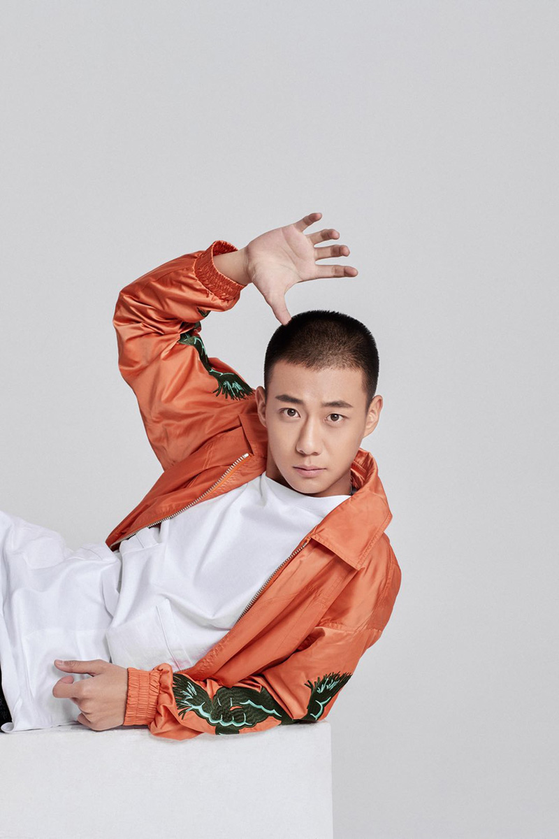 高至霆《致我们单纯的小美好》校服剧照图片图片