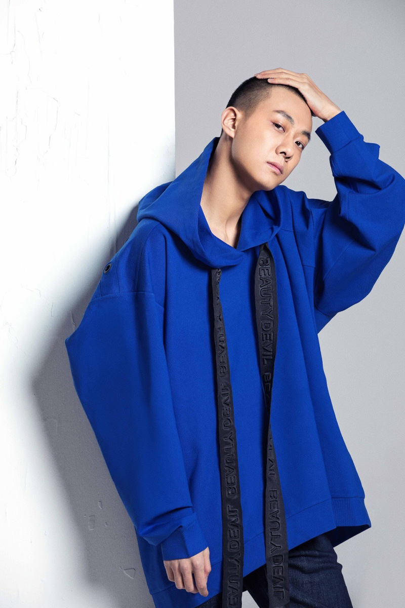 高至霆《致我们单纯的小美好》校服剧照图片图片