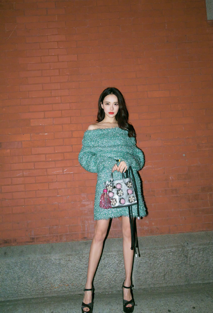 高清北京女孩黄一琳性感时髦写真图片图片