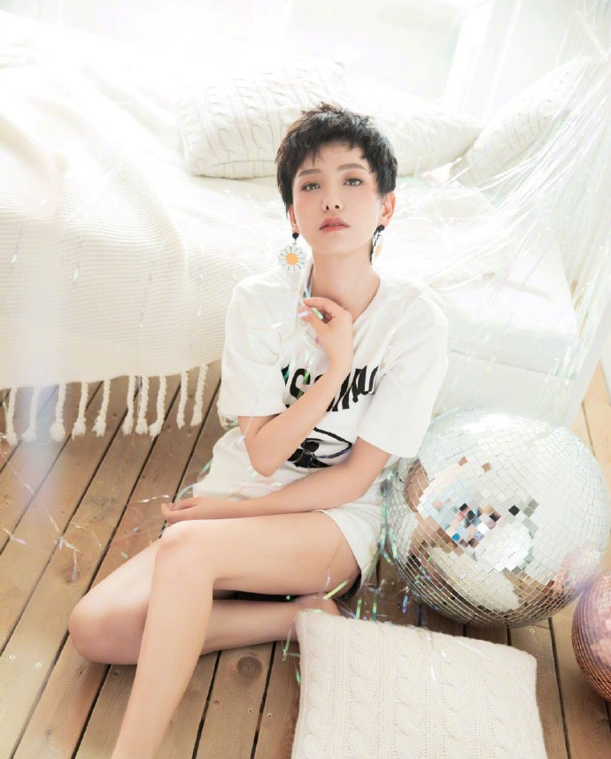 李晓峰图片