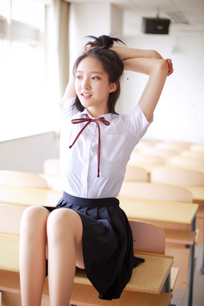 酒窝美女图片