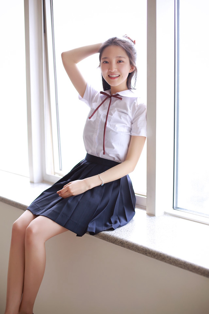 酒窝美女图片
