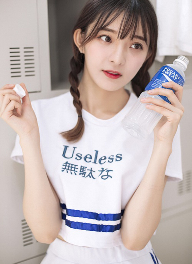 小蛮腰图片