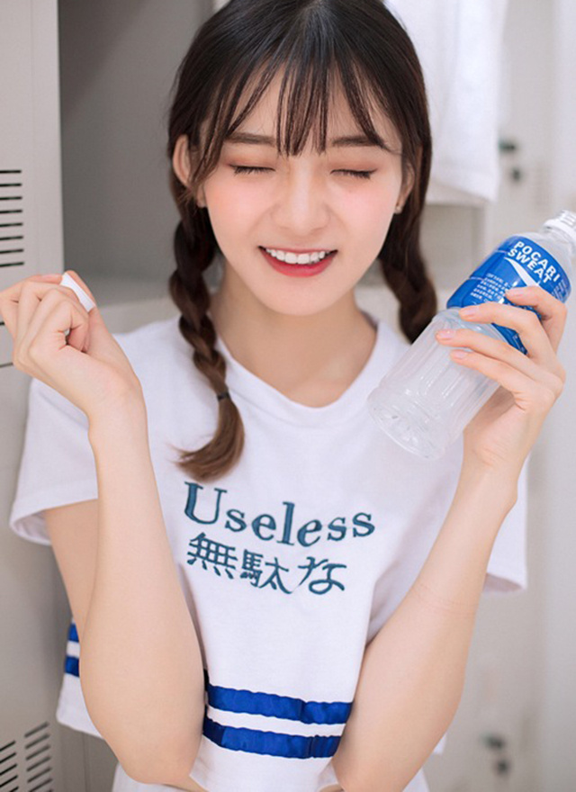 小蛮腰图片