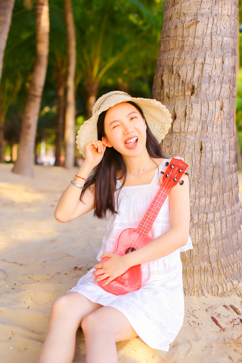 海边美女图片