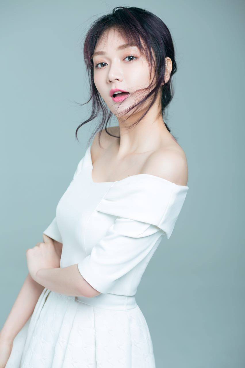 中国内地上海市长宁女演员潘之琳写真图片图片