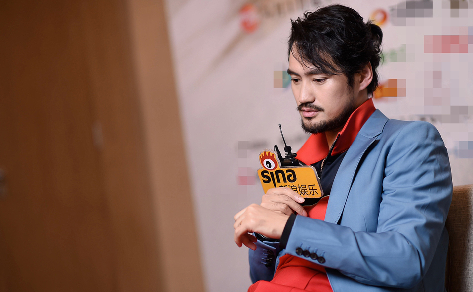 武汉男明显袁弘写真图片图片