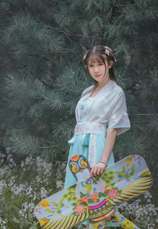 gogo大胆人体艺术图片