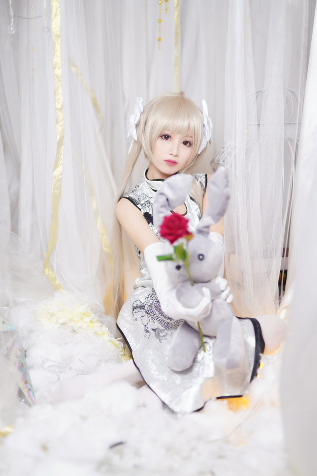 洛天依金丝雀可爱萝莉丝袜美腿Cosplay写真图片