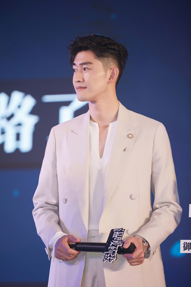 张翰最新高颜值时尚写真图片图片