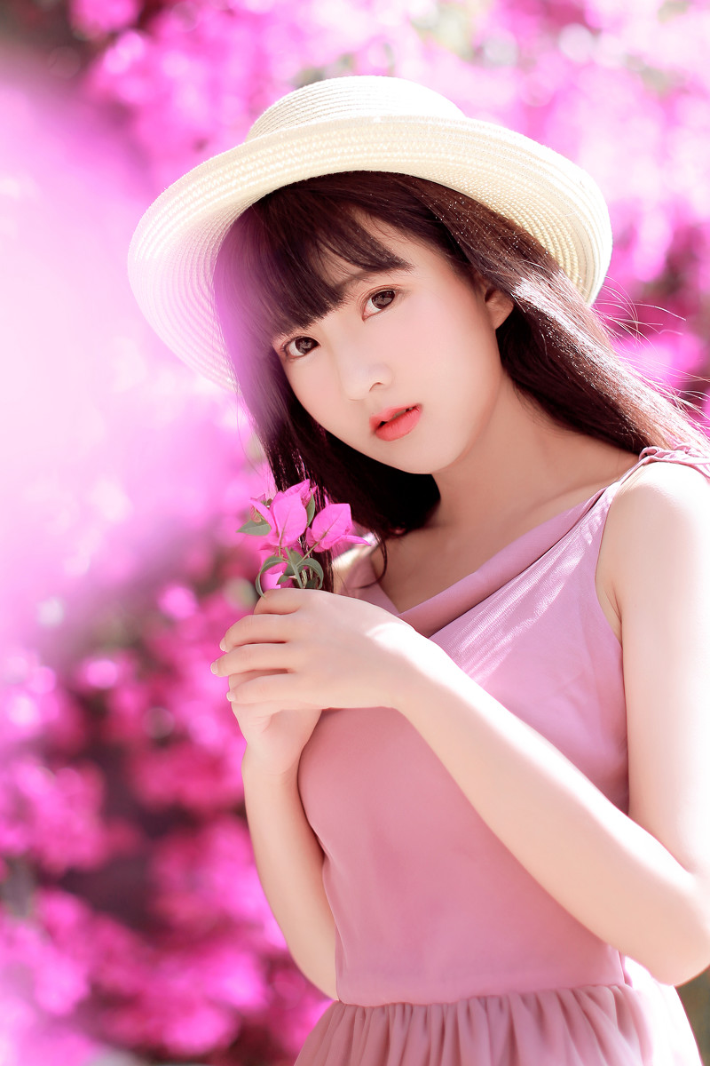 娃娃脸美女图片
