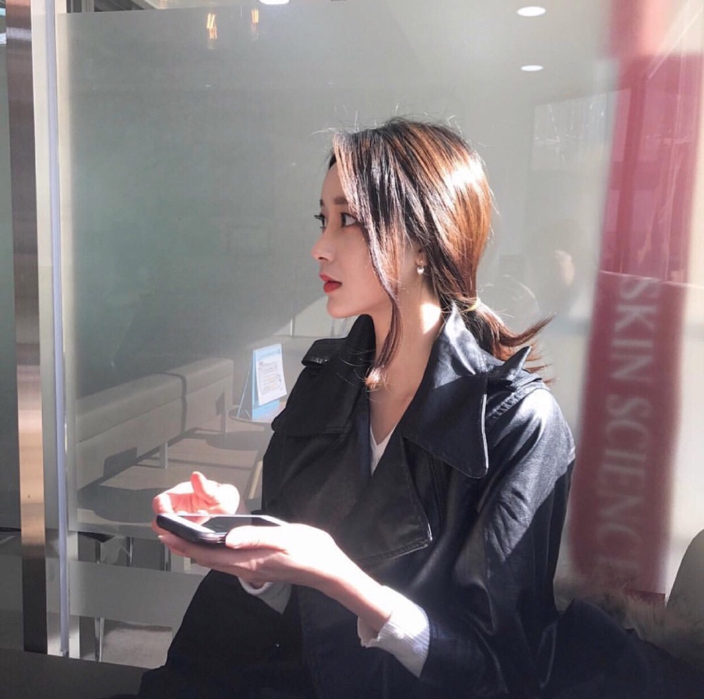 唯美复古女生头像图片图片