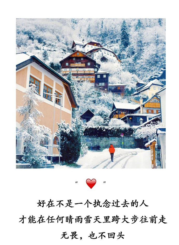 陈妍希露背超短裙性感亮相 被评唱功差心情低落图片